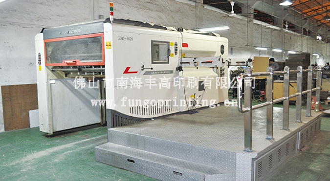 半自動模切機 半自動模切機